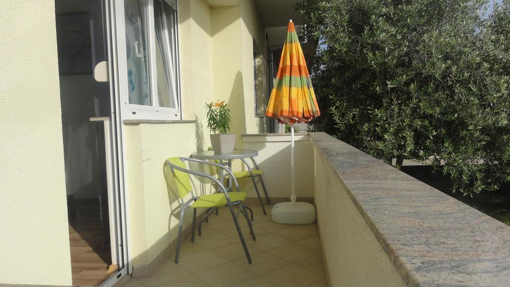 Apartment Roni Задар Экстерьер фото